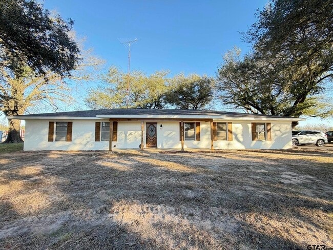 Building Photo - 2529 State Highway 11 W