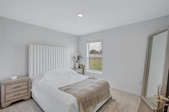 Building Photo - 7601 Rosewood Gdn Lp