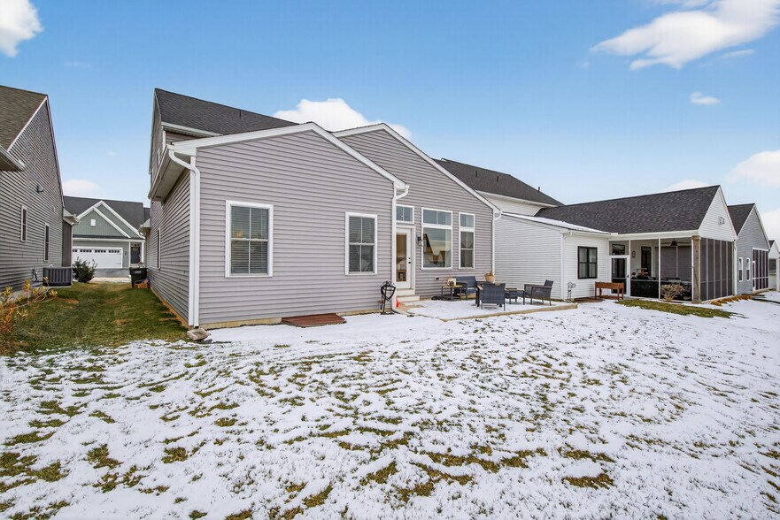 Building Photo - 1847 Emerald Way