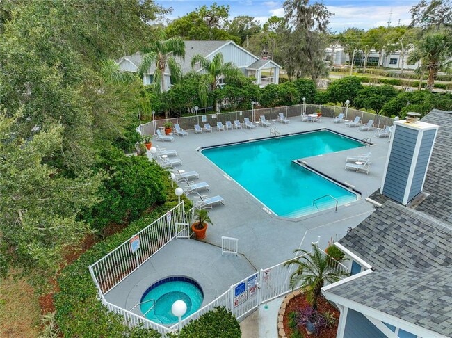 Building Photo - 2516 Grassy Point Dr