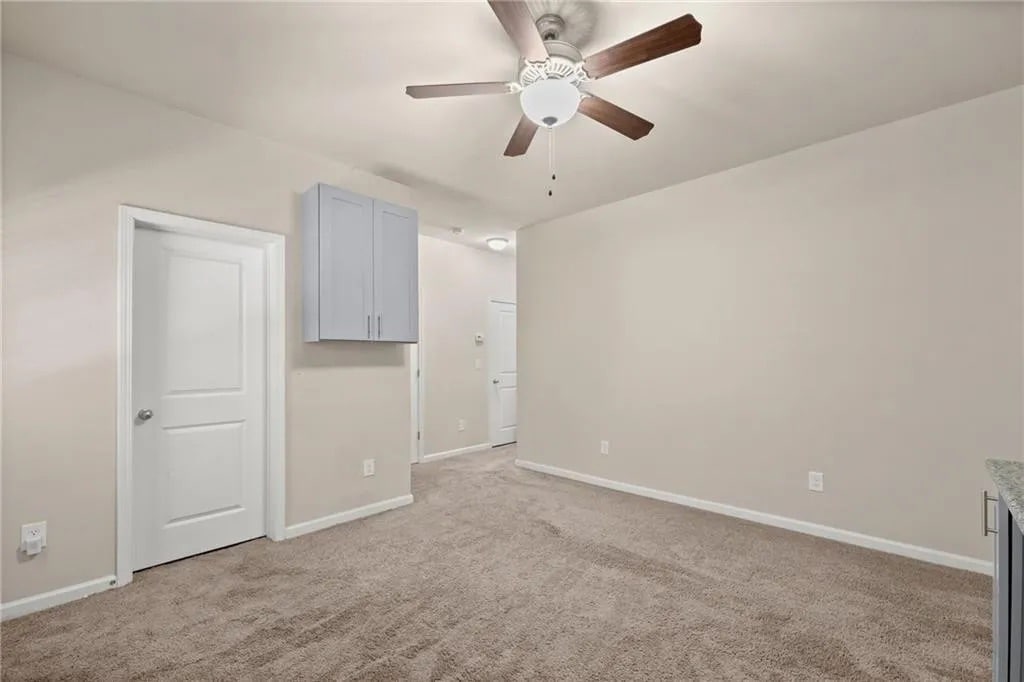 Building Photo - Room in Townhome on Chatham Ridge Dr