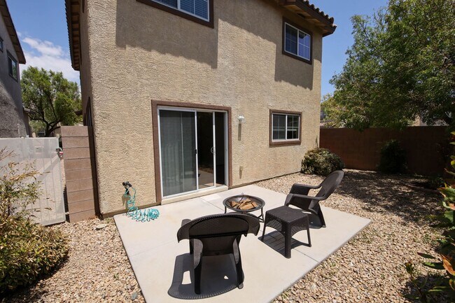 Building Photo - 177 Cloud Cover Ave