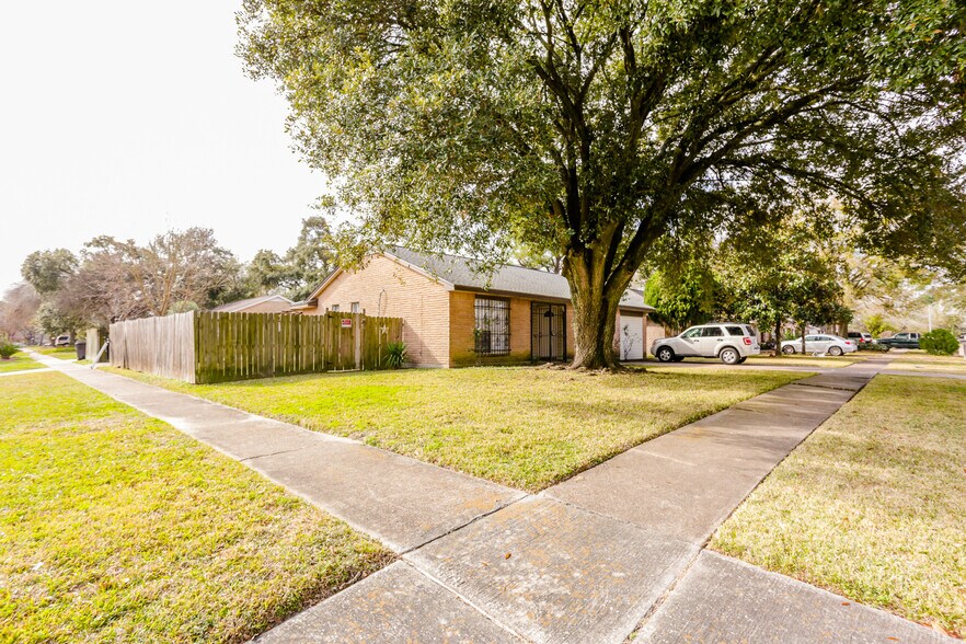 Primary Photo - 342 Casa Grande Dr