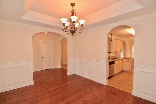 Building Photo - 659 Ventana Dr
