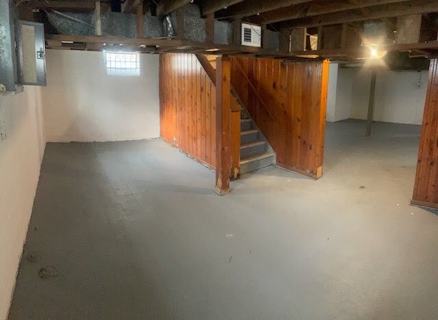 Building Photo - 12110 Laing St