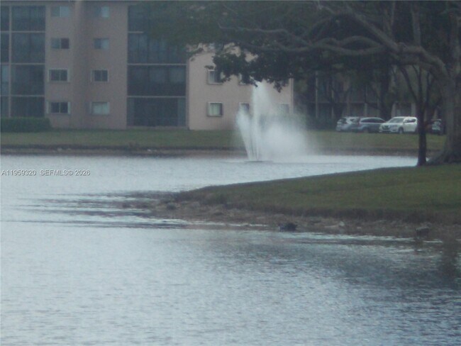 Building Photo - 701 SW 141st Ave