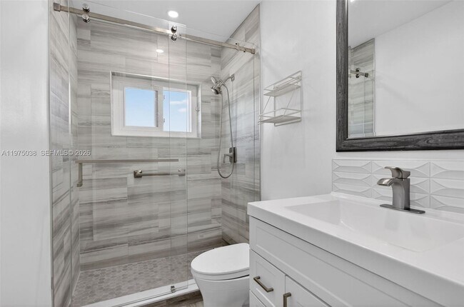 Building Photo - 7613 NW 67th Ave