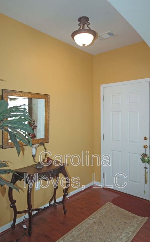 Building Photo - 108 Tagus Ct