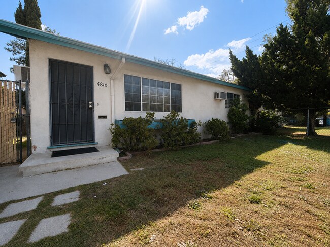 Building Photo - 4810 Cahuenga Blvd