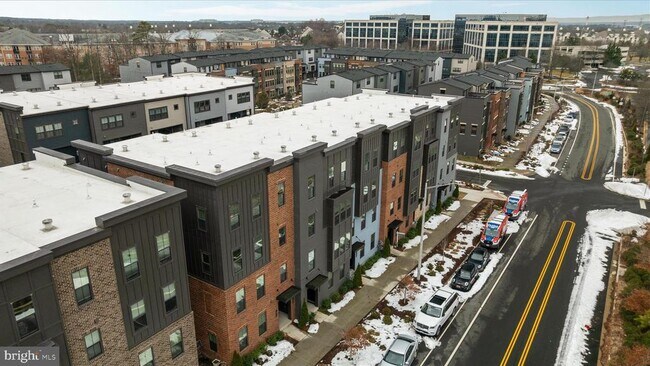 Building Photo - 12910 Sunrise Ridge Aly