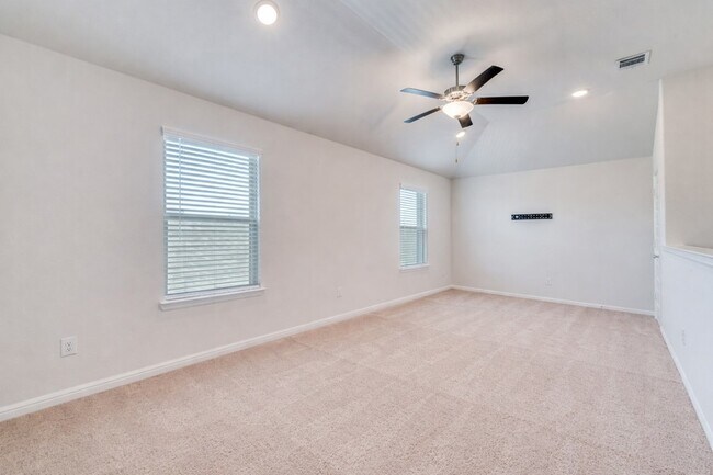 Building Photo - 14149 Danesdale Dr