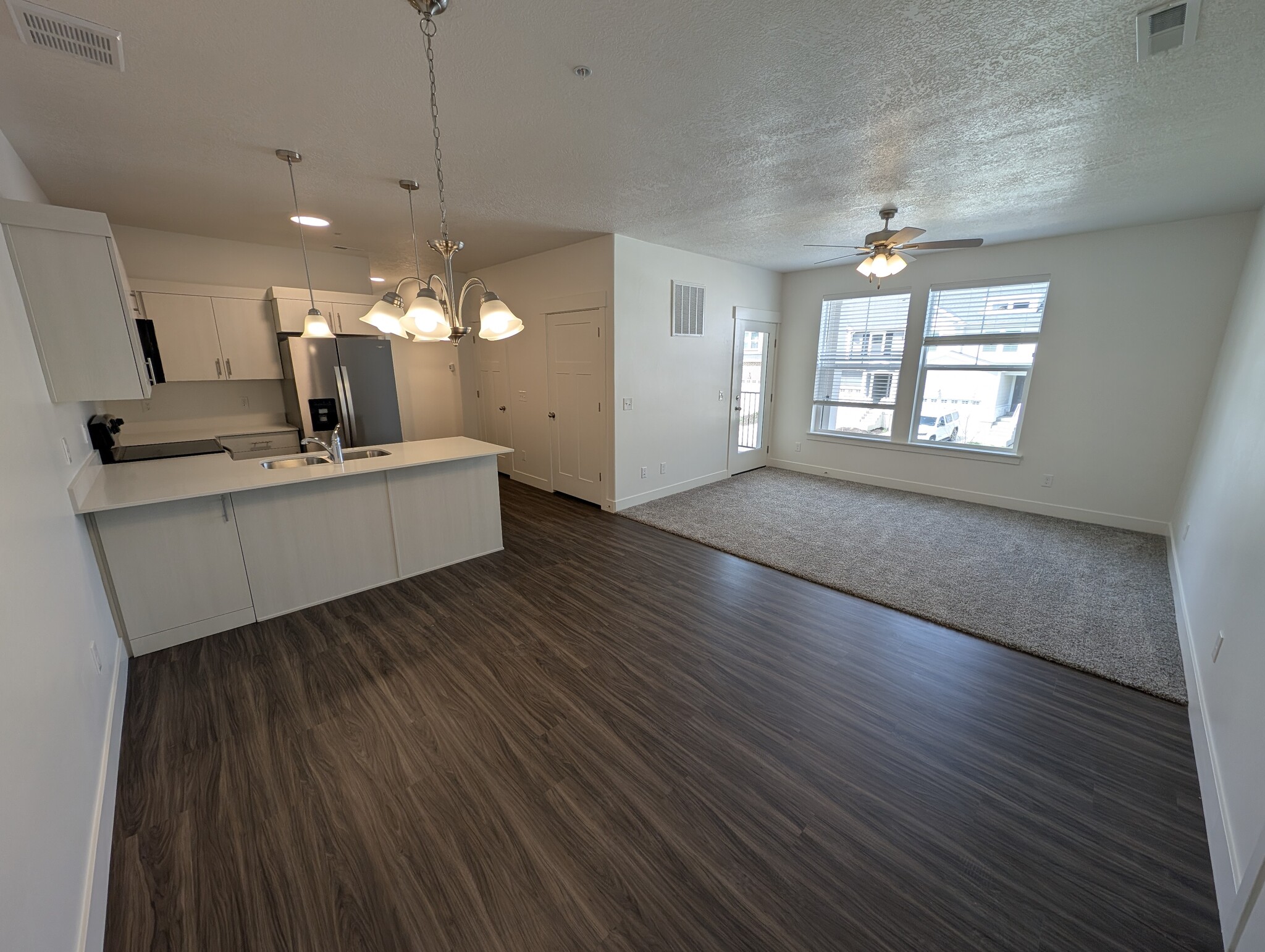 Building Photo - 3993 W Big Horn Dr