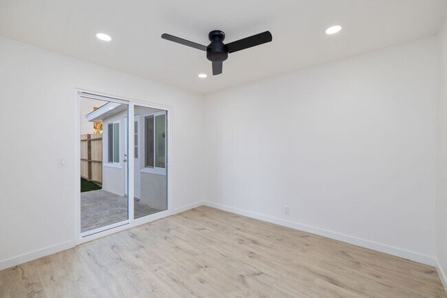 Building Photo - 4626 Derrick Dr