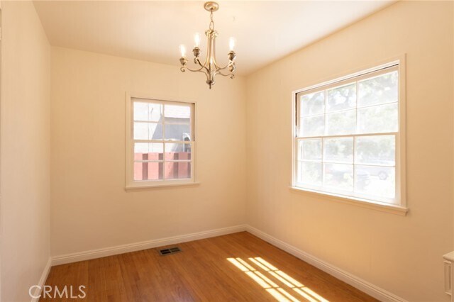 Building Photo - 757 E Doran St
