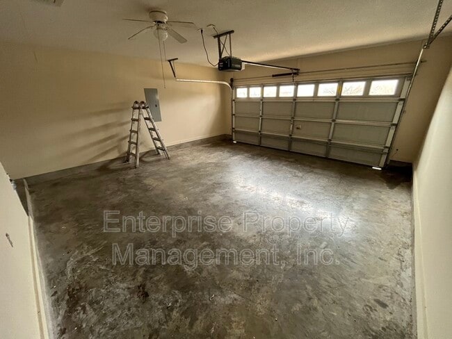 Building Photo - 2724 Green Turtle Trail