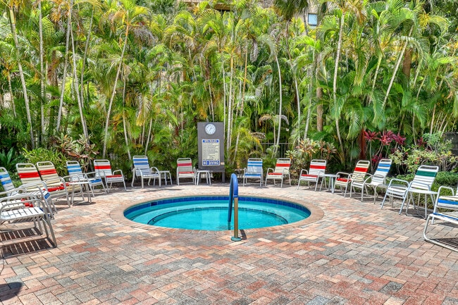 Building Photo - 2455 Lindell Blvd