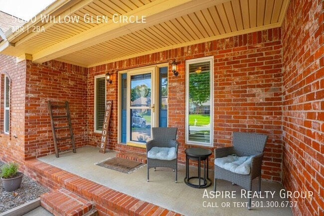 Building Photo - 5060 Willow Glen Cir
