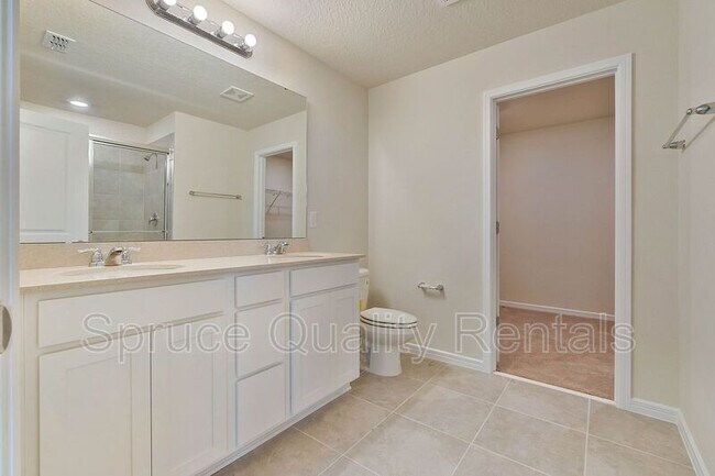 Building Photo - 7726 Syracuse Dr