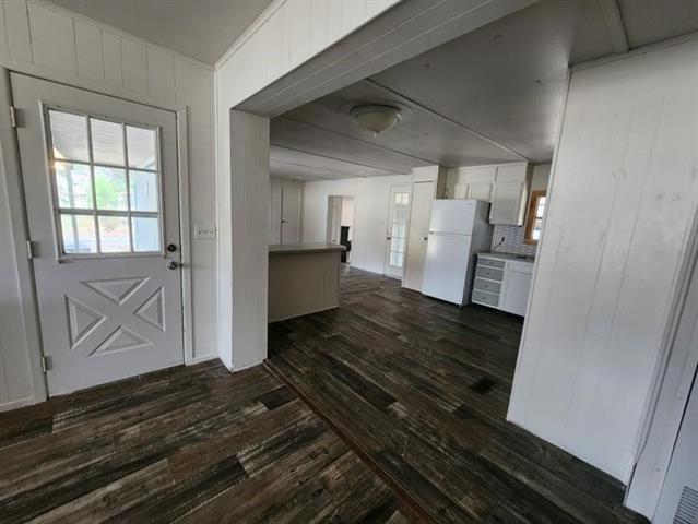 Building Photo - 1506 Mitchell Dr