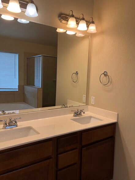 Building Photo - 7617 Red Valley Way