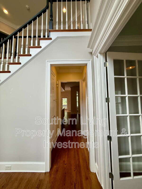 Building Photo - 1806 Asbury Hall Ct