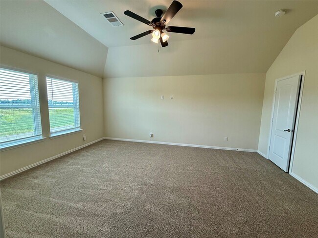 Building Photo - 23422 Bordeaux Dr