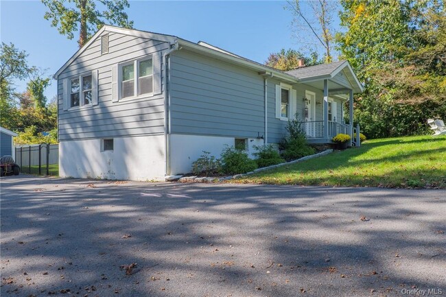 Building Photo - 28 Jordan Dr