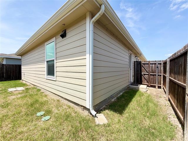 Building Photo - 5903 Nyquist Wy