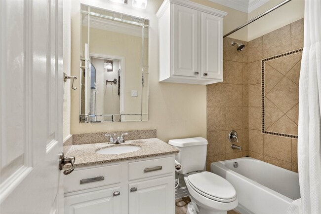 Building Photo - 15 Crocus Petal St