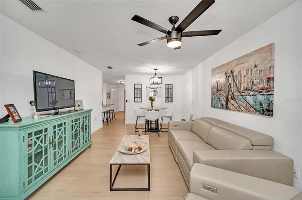 Building Photo - 2738 Club Cortile Cir
