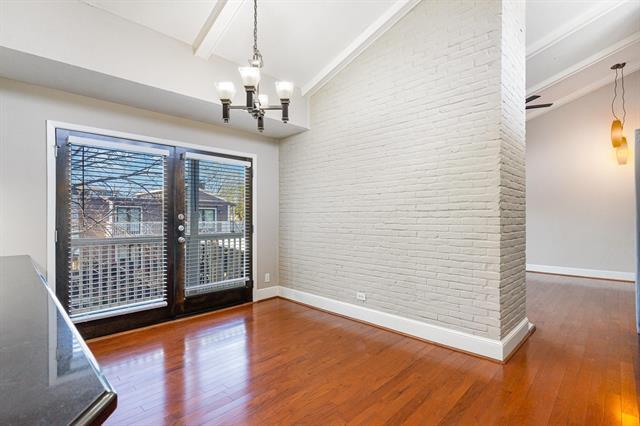 Building Photo - 5934 Sandhurst Ln