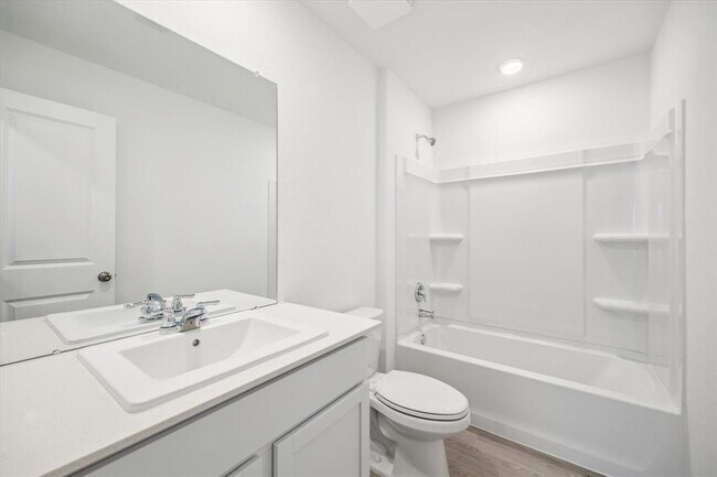 Building Photo - 18015 Valle Cupa Ln