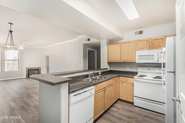 Building Photo - 19777 N 76th St