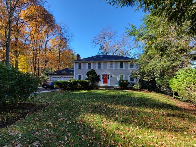 Primary Photo - 40 N Mill St