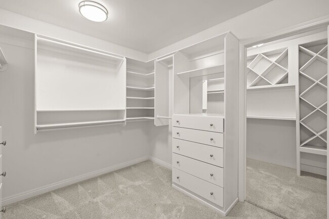 Building Photo - 15473 Lemay St