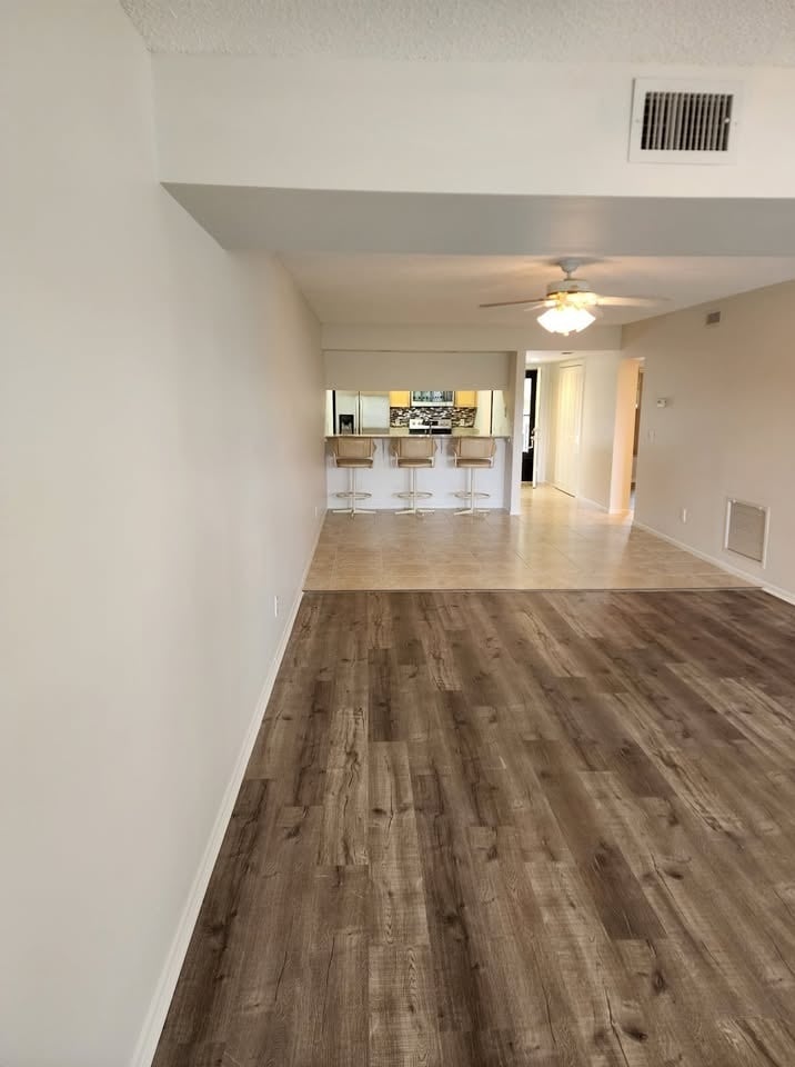 Building Photo - 28 Plantation Dr