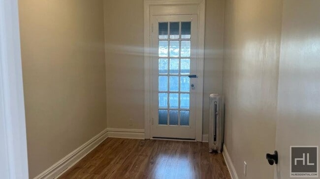 Building Photo - 4 bedroom in BROOKLYN NY 11218