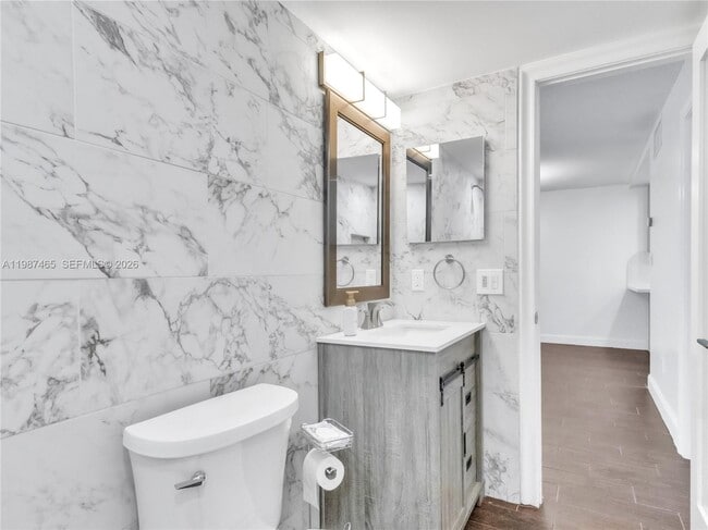 Building Photo - 6505 SW 113th Pl