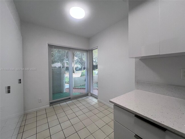 Building Photo - 7852 NW 7th Ct