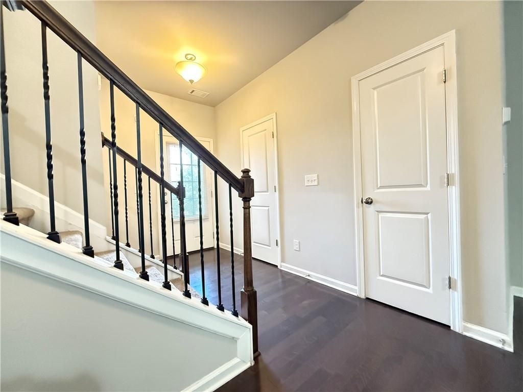 Building Photo - 1739 Charcoal Ives Rd