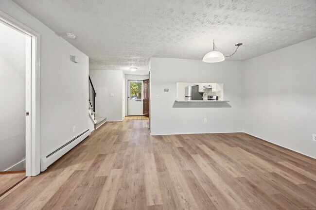 Building Photo - 171 Sams Rd
