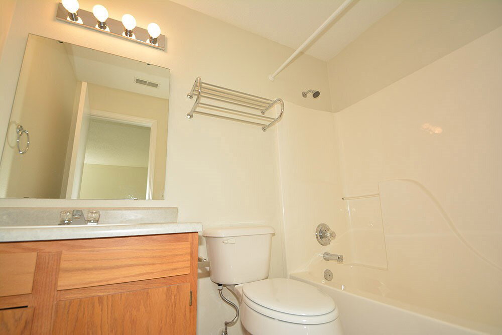 Building Photo - 15224 Fawn Meadow Dr