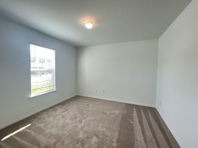 Building Photo - "Epperson lagoon 4 Bed, 2.5 Bath Home in Wesley Chapel, FL - A Must-See Rental Property!" Free wi...