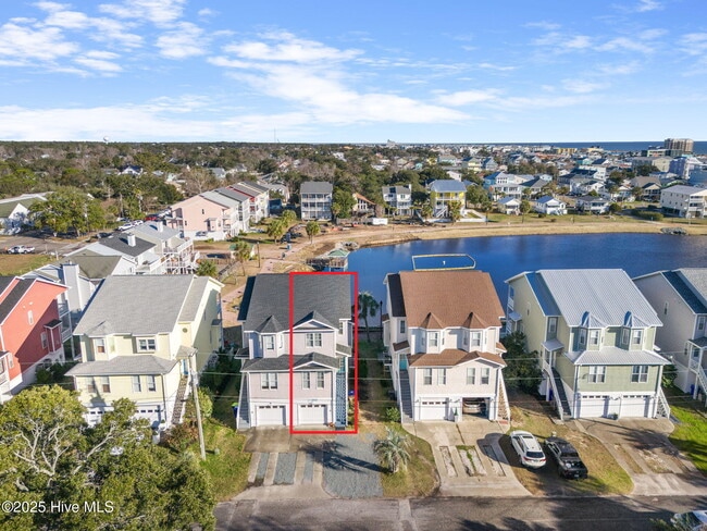 Building Photo - 314 Columbia Ave