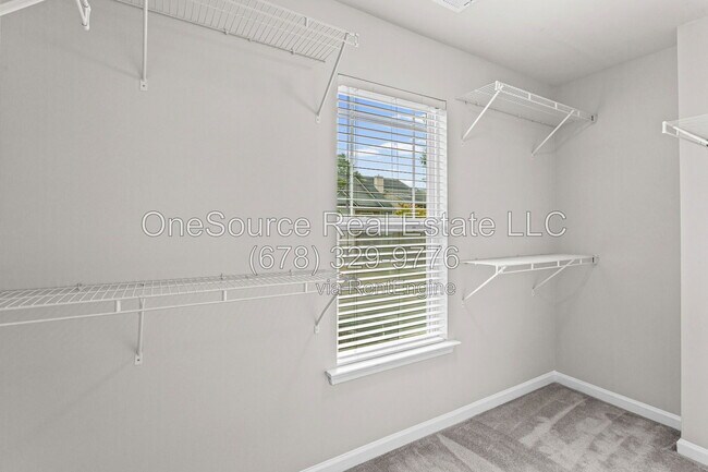 Building Photo - 26 Crescent Woode Way