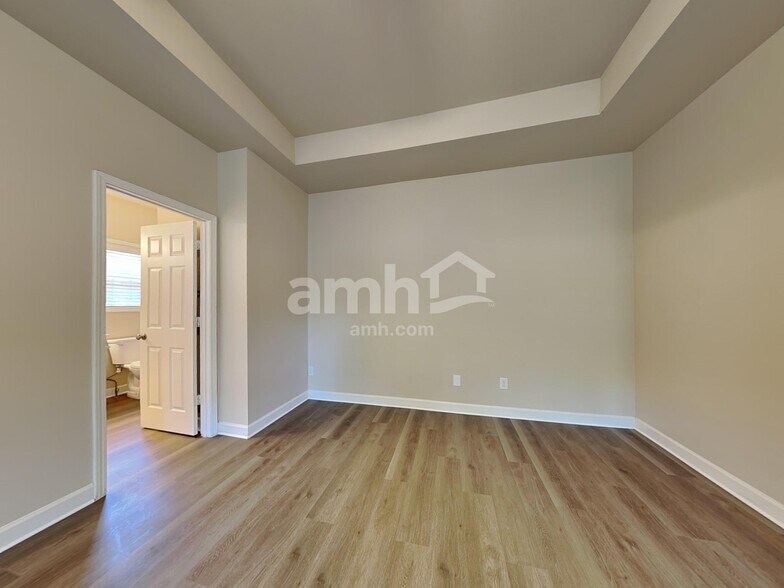 Building Photo - 1425 Stoner Rdg