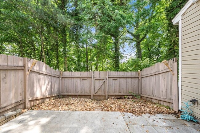 Building Photo - 1135 Kilmington Ct