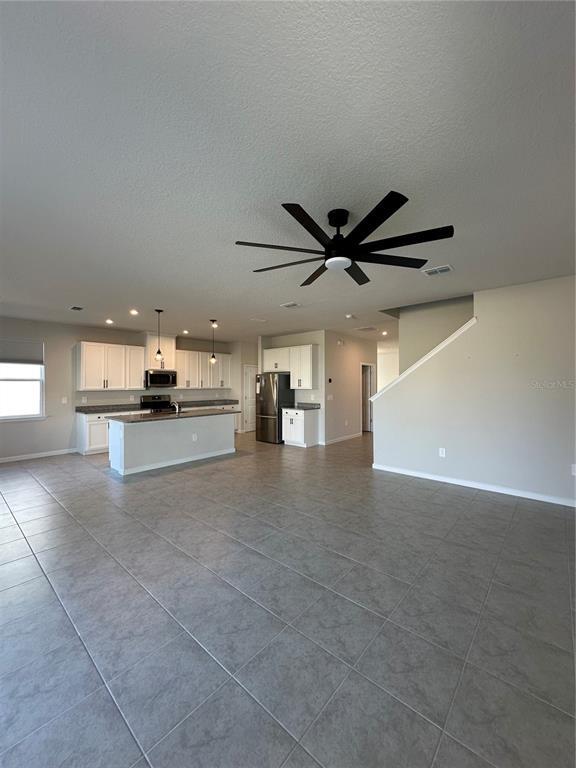 Building Photo - 3785 Blue Mountain Wy