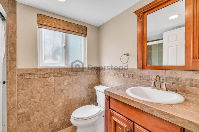 Building Photo - 30 Pony Ct