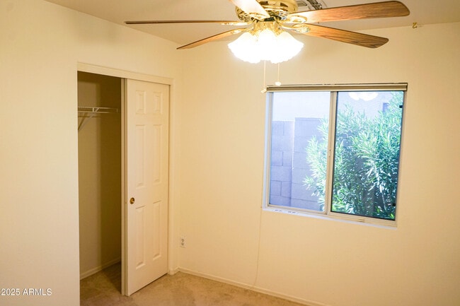 Building Photo - 898 E Monterey St